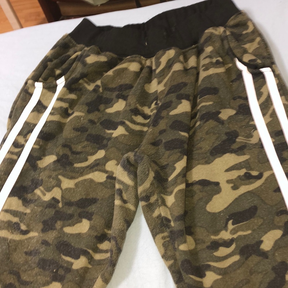 Camo sweatpants
